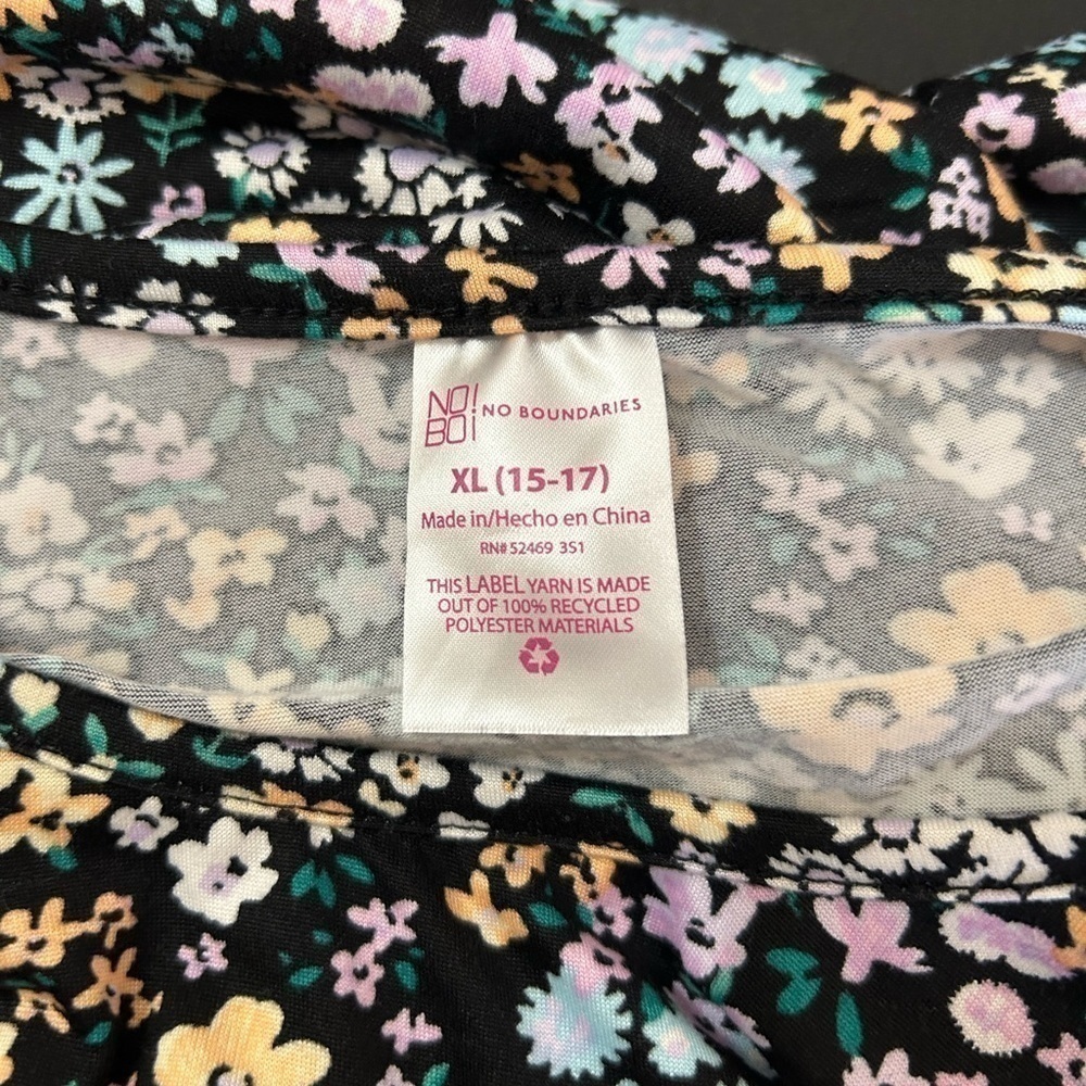 No Boundaries Floral Ruched Junior’s Dress • Used • Size: XL - Picture 3 of 8